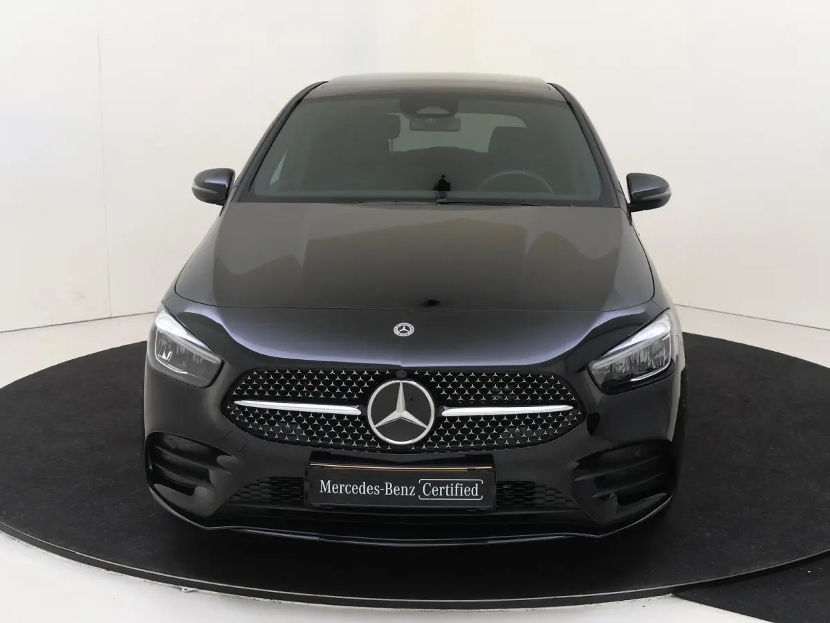 250 e Business Solution AMG Panoramadak / Nightpakket / Parkeercamera / Stoelverwarming / Keyless / Elektr. Achterklep