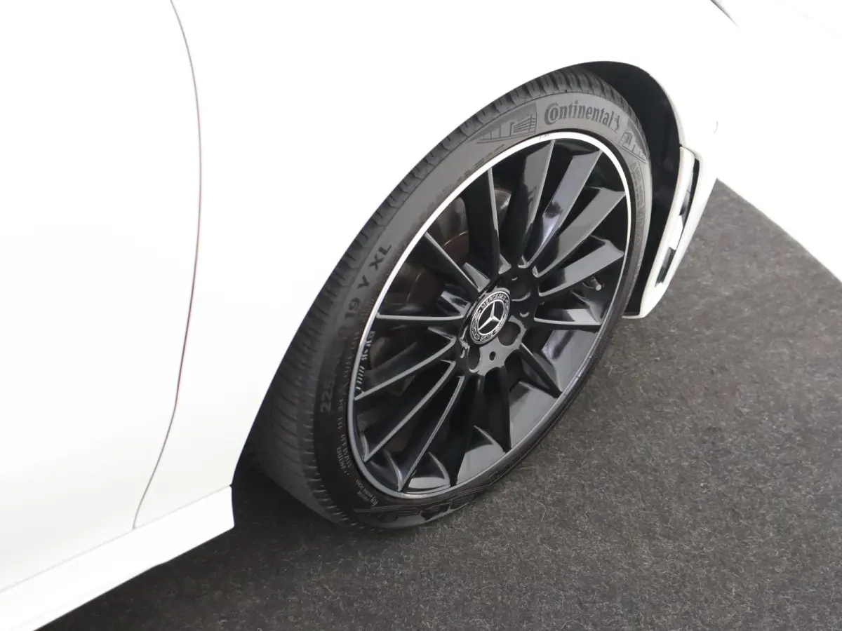 180 Business Solution AMG /Night pakket /19 Inch