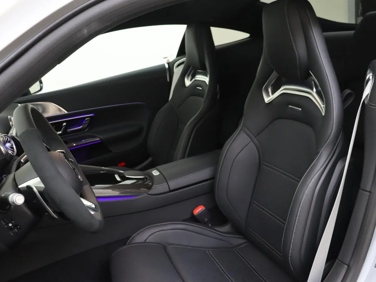 AMG 63 4MATIC+ Premium Plus /Keramisch/ Carbon Pakket /Performance sportstoelen /Rijassistentiepakket