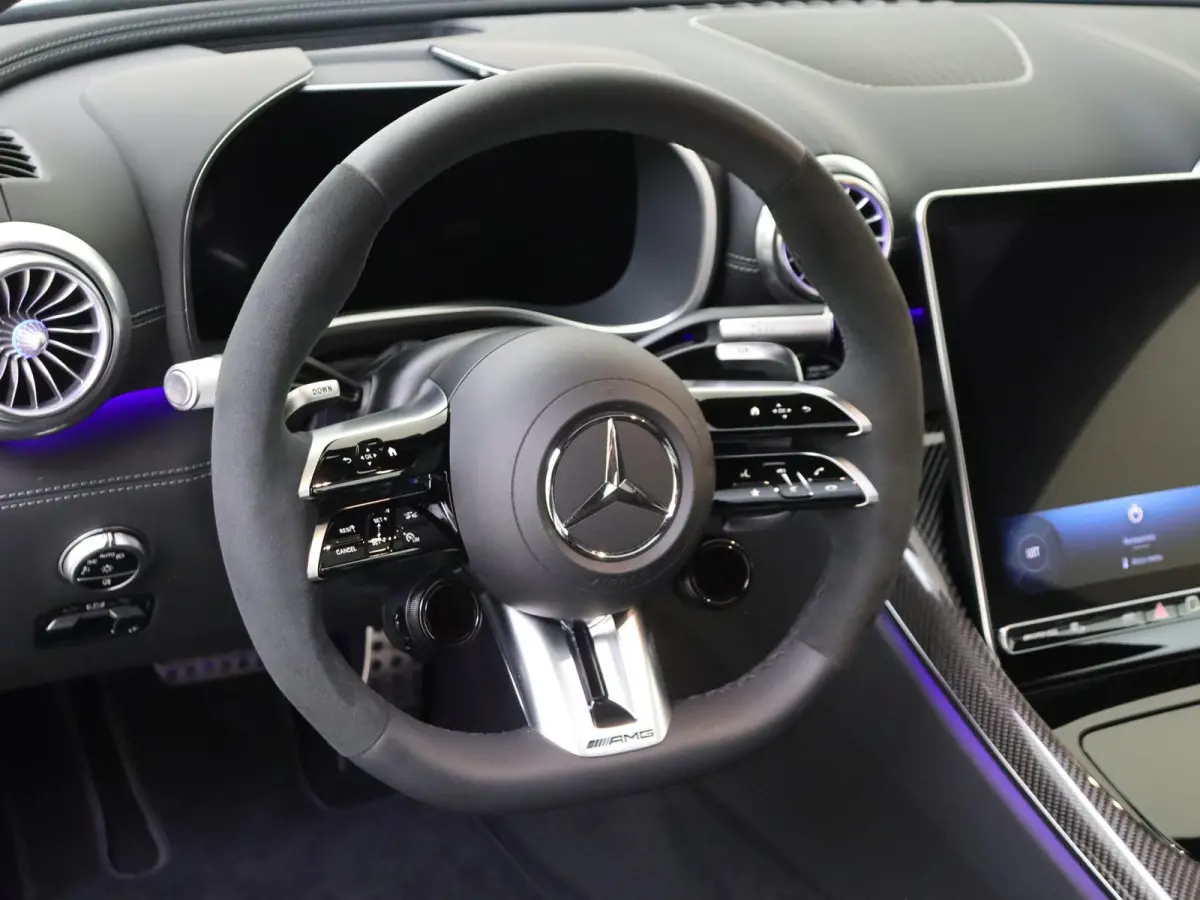 AMG 63 4MATIC+ Premium Plus /Keramisch/ Carbon Pakket /Performance sportstoelen /Rijassistentiepakket