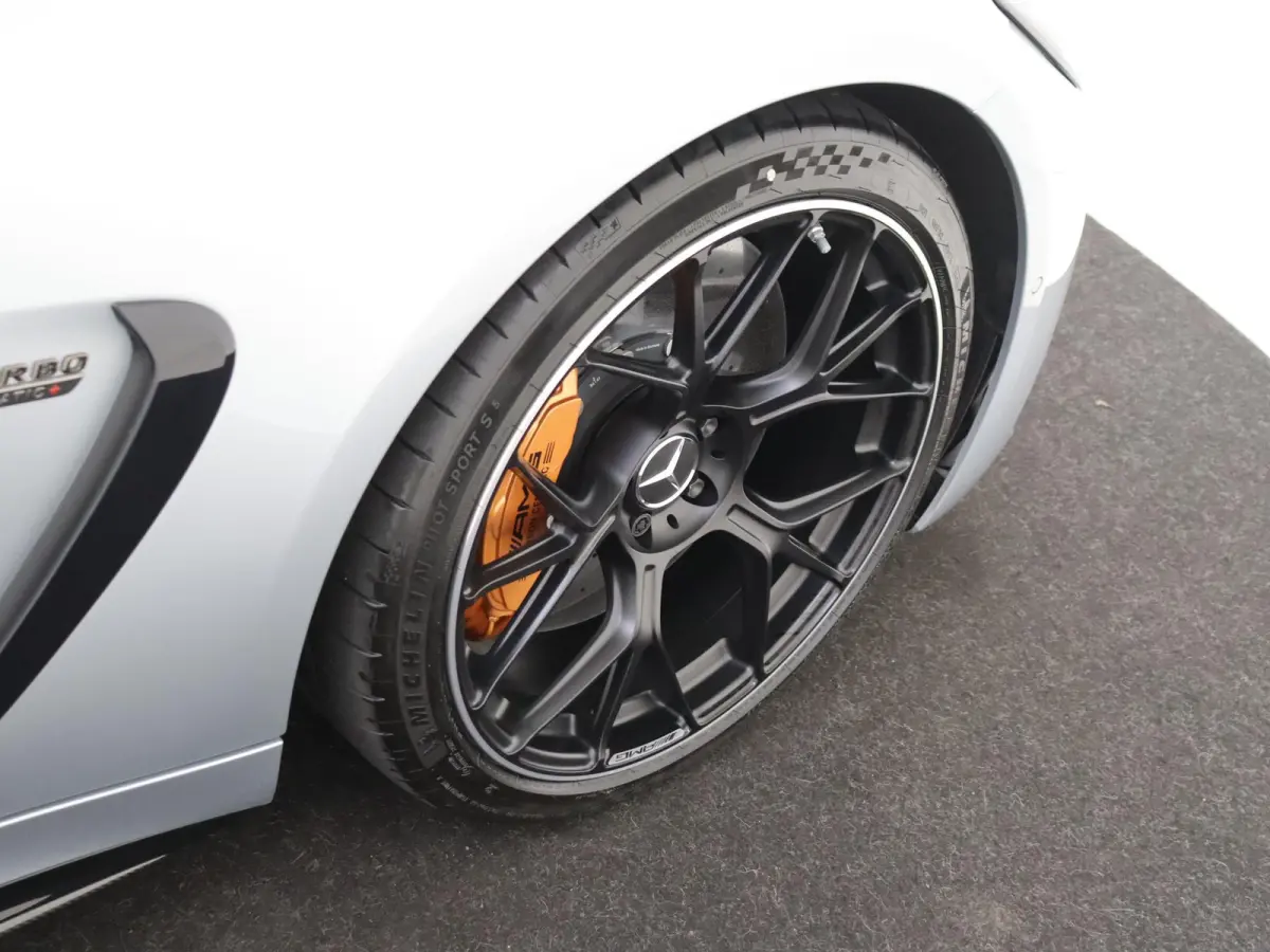 AMG 63 4MATIC+ Premium Plus /Keramisch/ Carbon Pakket /Performance sportstoelen /Rijassistentiepakket
