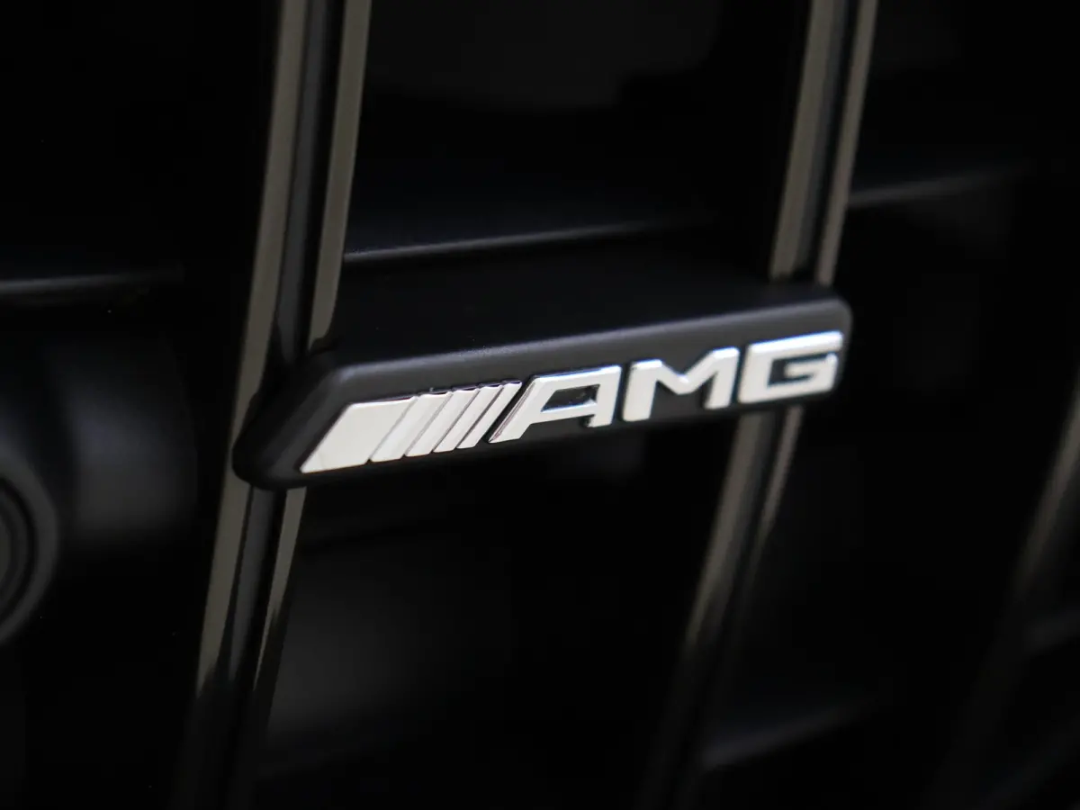 AMG 63 4MATIC+ Premium Plus /Keramisch/ Carbon Pakket /Performance sportstoelen /Rijassistentiepakket