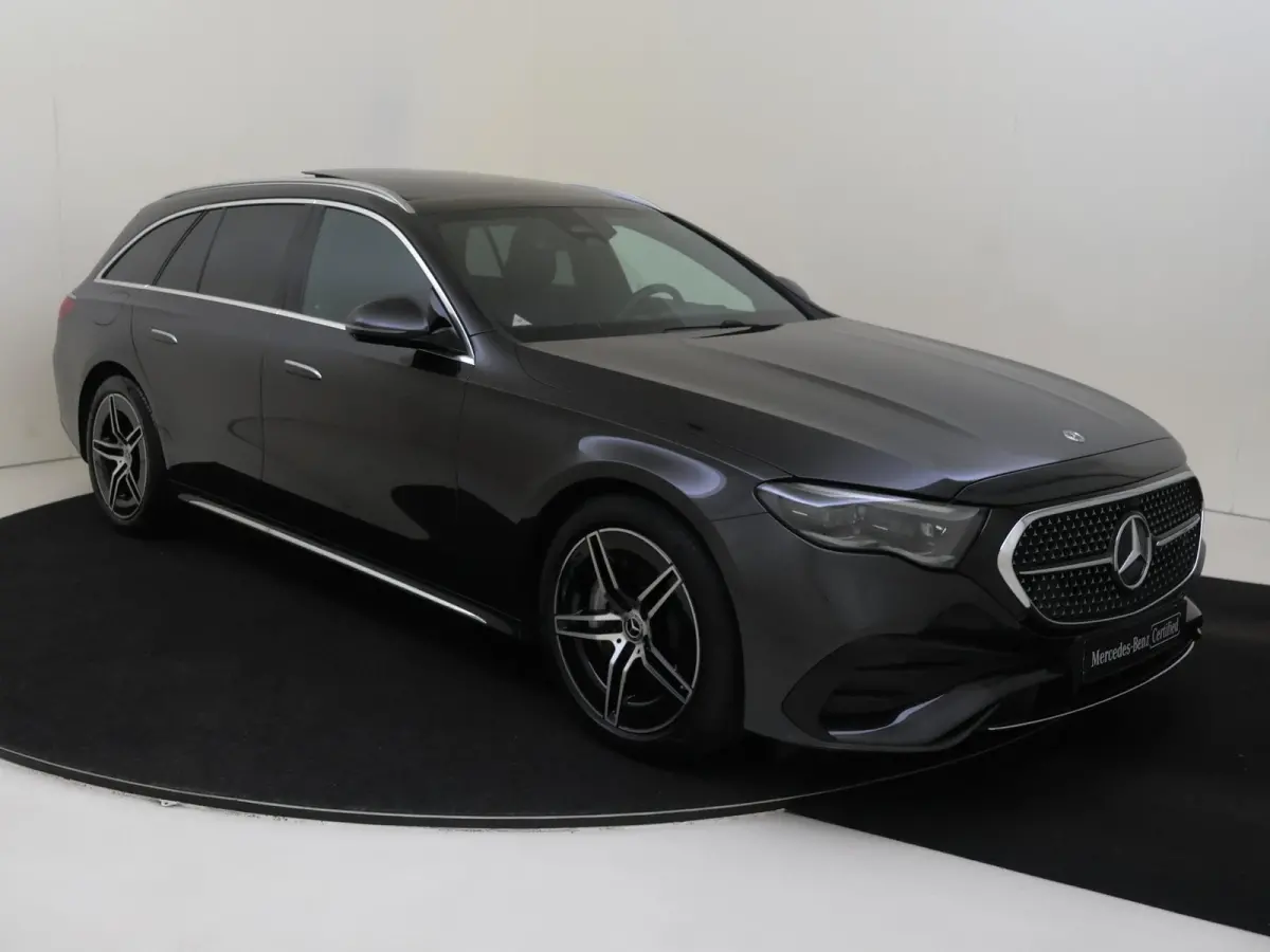300 e AMG Line / SUPERSCREEN/ Panoramadak/ Leder/ Stoelverwarming- & Ventilatie