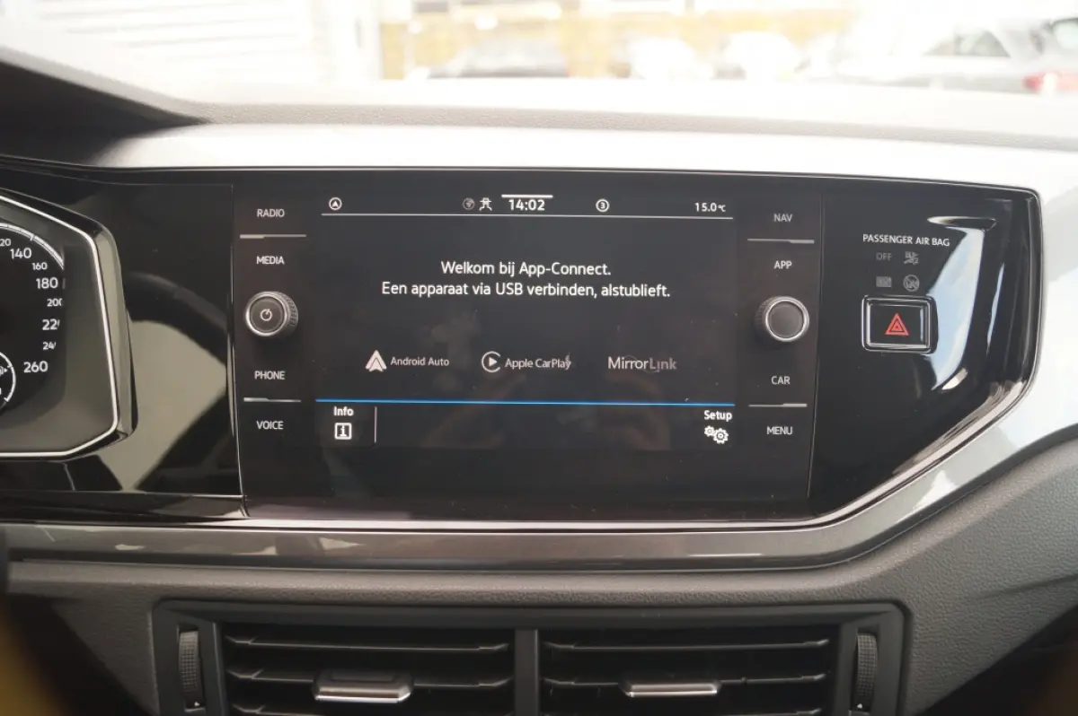 1.0 TSI 95pk Highline -ECC-DAB-CARPLAY-ACC-