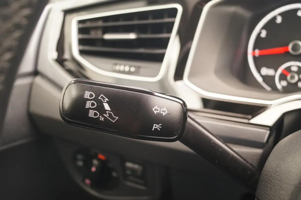 1.0 TSI 95pk Highline -ECC-DAB-CARPLAY-ACC-