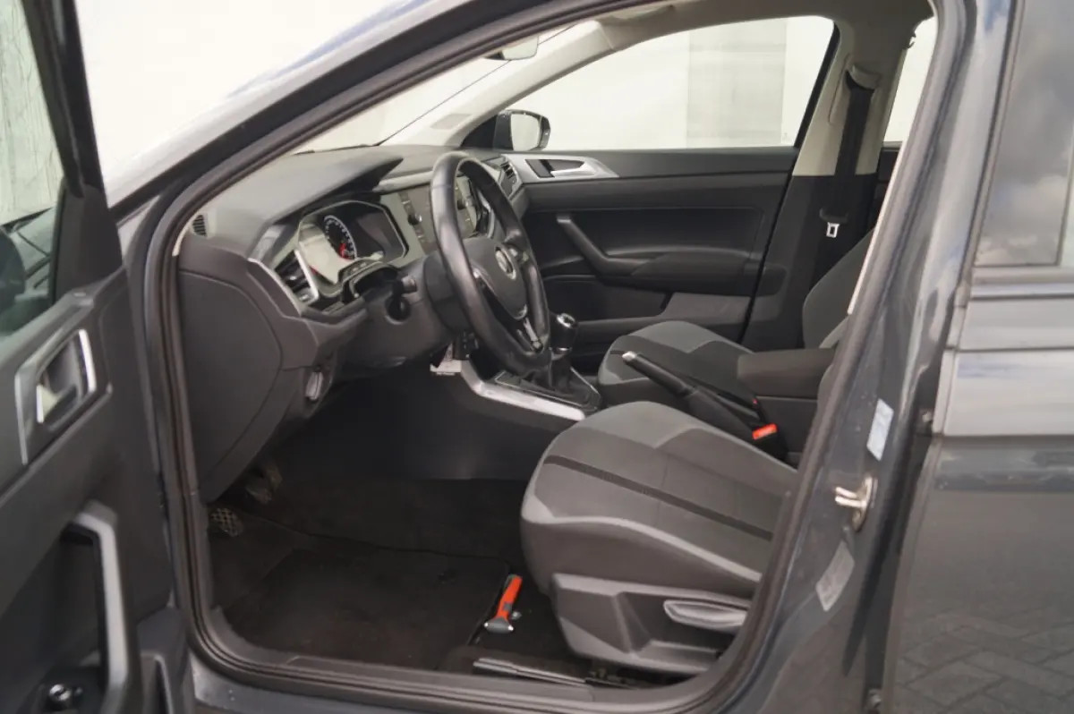 1.0 TSI 95pk Highline -ECC-DAB-CARPLAY-ACC-
