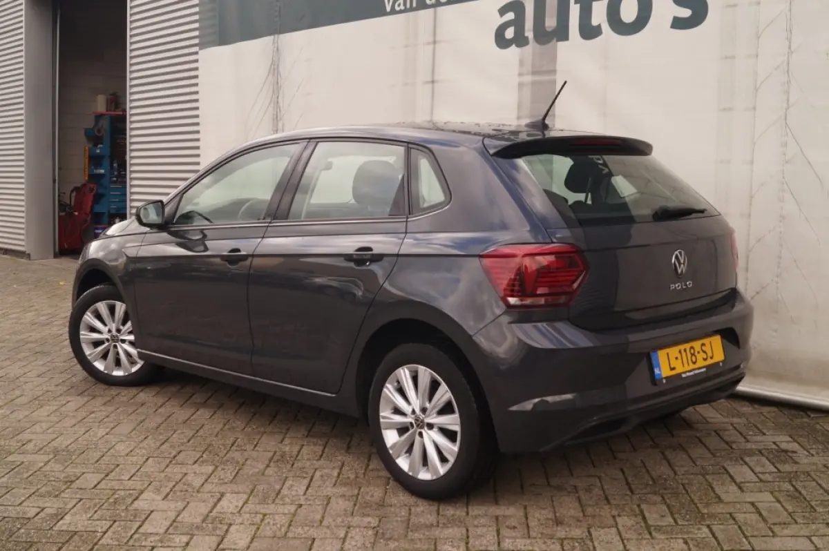 1.0 TSI 95pk Highline -ECC-DAB-CARPLAY-ACC-