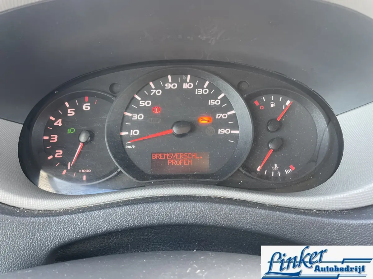 bestel T35 2.3 dCi L3H2 - BAKWAGEN LAADKLEP AIRCO TREKHAAK