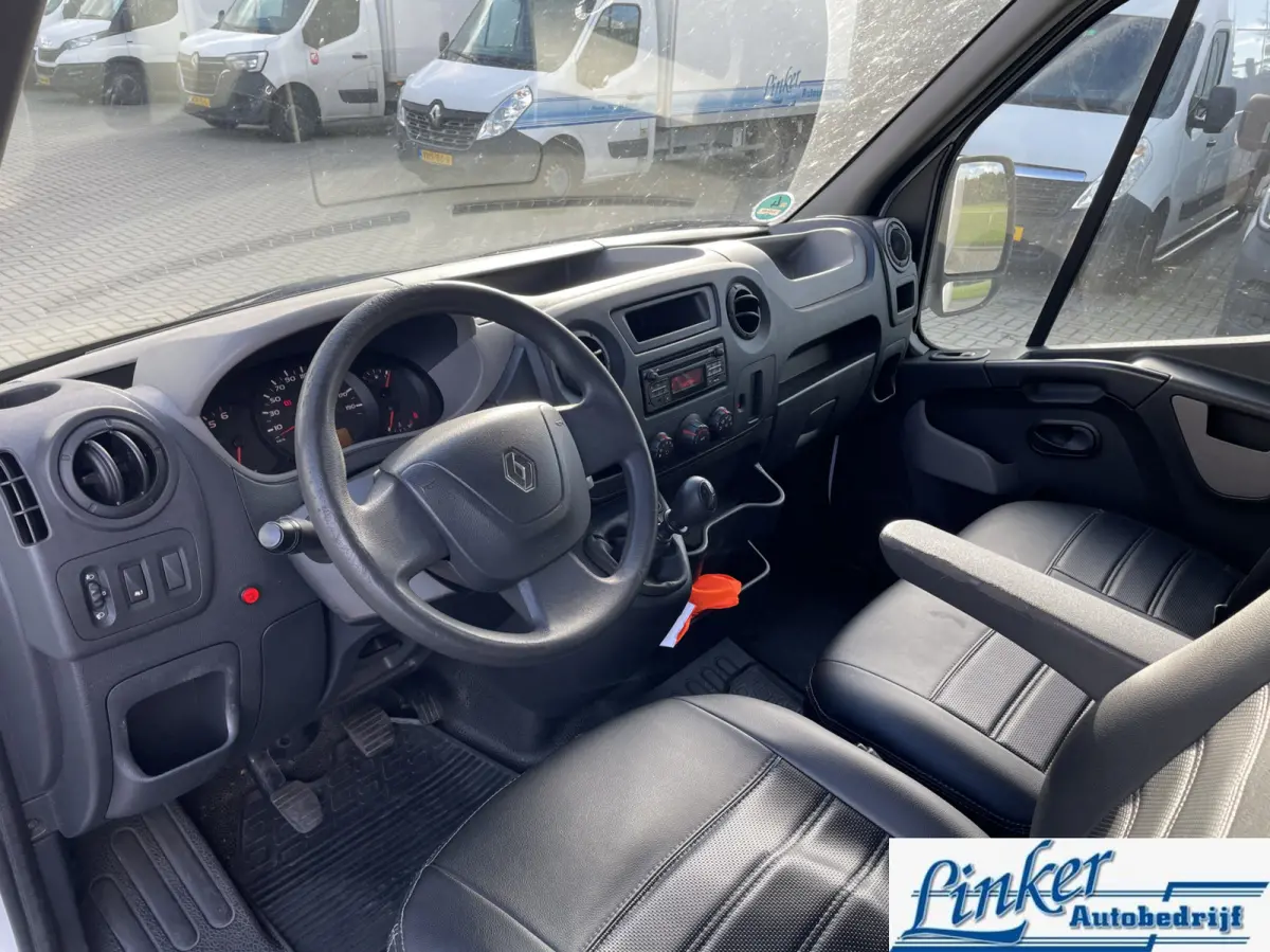 bestel T35 2.3 dCi L3H2 - BAKWAGEN LAADKLEP AIRCO TREKHAAK