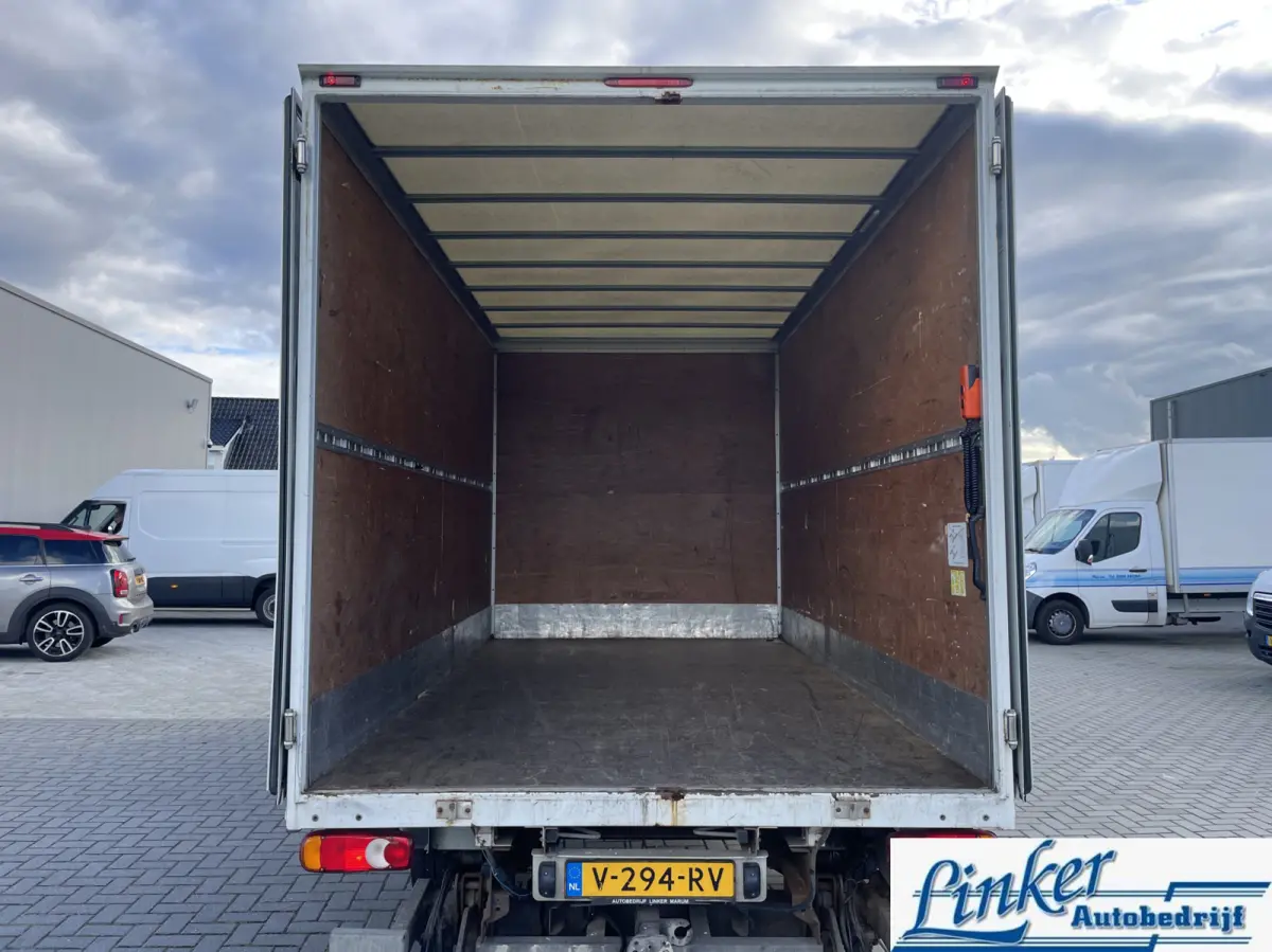 bestel T35 2.3 dCi L3H2 - BAKWAGEN LAADKLEP AIRCO TREKHAAK