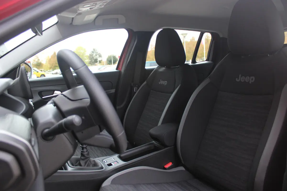 1.2 Longitude | DAB+ RADIO | APPLE CARPLAY / ANDROID AUTO | CRUISE CONTROL | LED KOPLAMPEN / ACHTERLICHTEN | CRUISE CONTROL | PARKEERSENSOREN ACHTER | LICHT METALEN VELGEN |