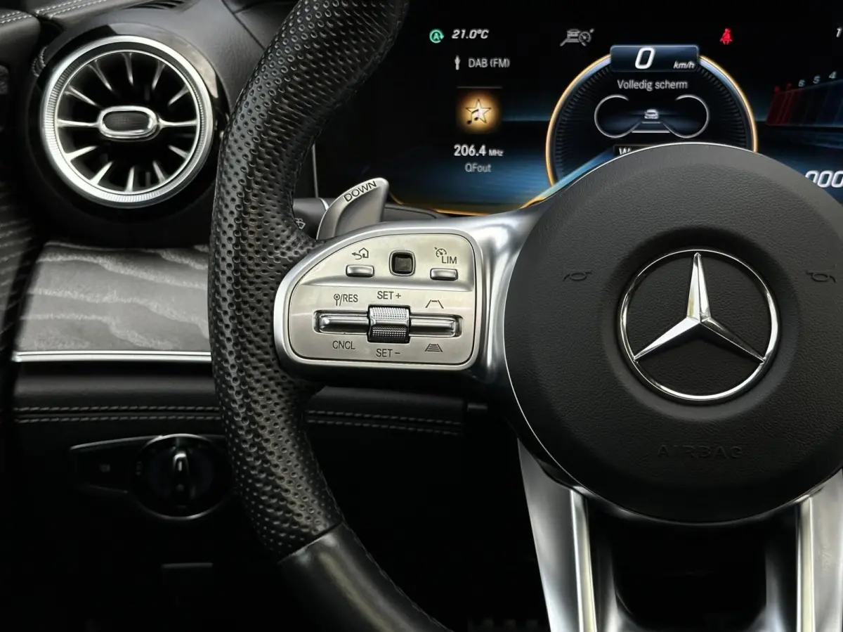 AMG 43 4MATIC+, PANO, BURMESTER, DODEHOEK, LEDER/ALCANTARA, SPORTUITLAAT, STOELVERWARMING/VENTILATIE, LICHTMETAAL 20"