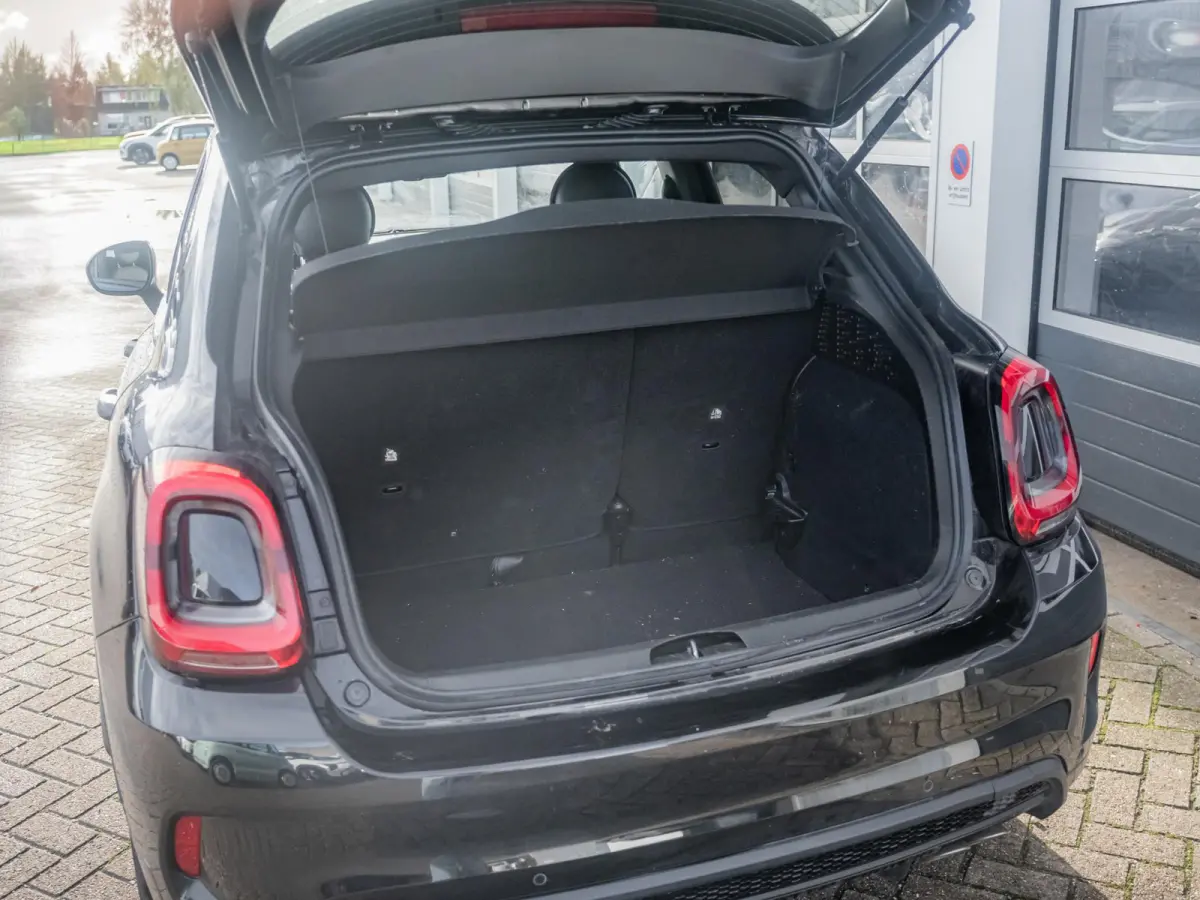 1.3 Turbo 150pk Sport l Automaat l Navi l Clima l Camera | Apple Carplay | PDC | 18" | Priv. Glass