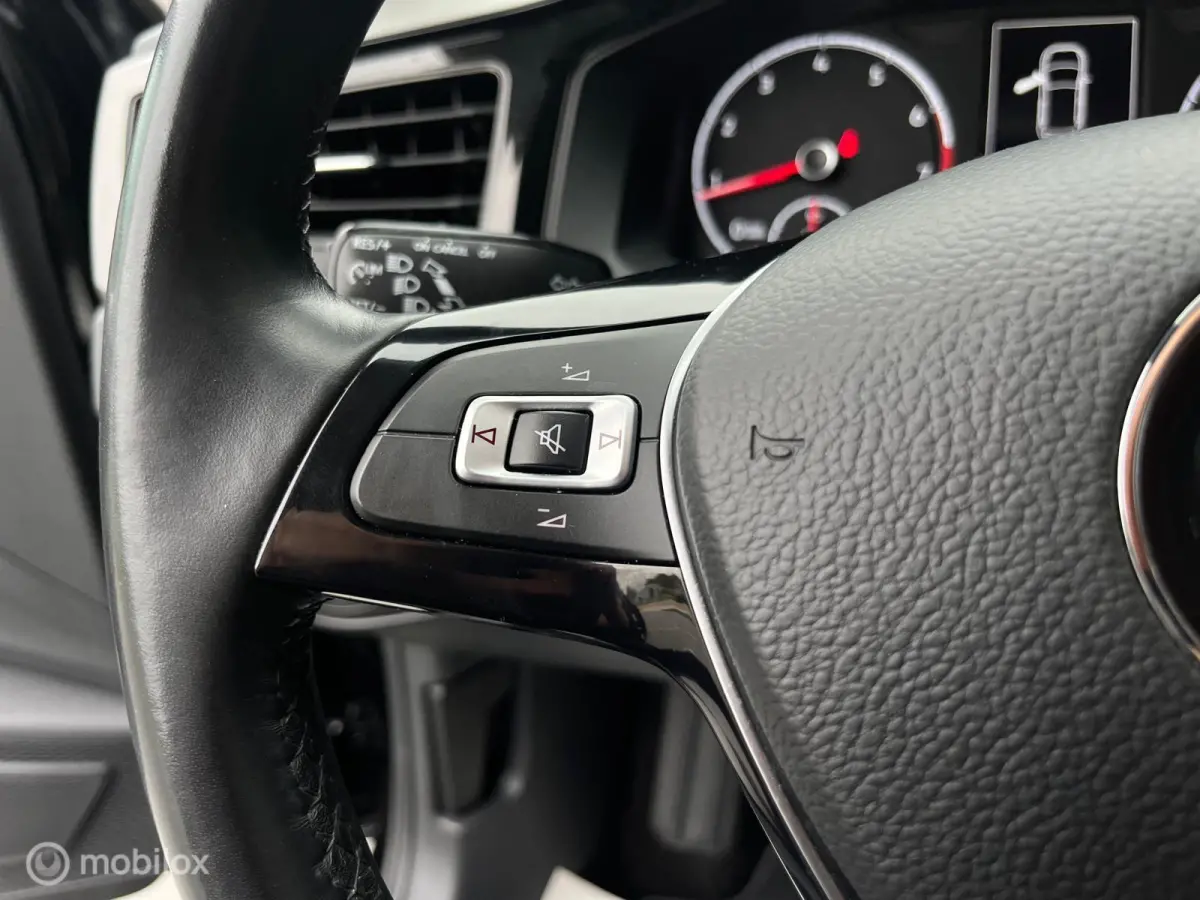 1.0 Carplay Stoelverwarming ZUINIG PDC