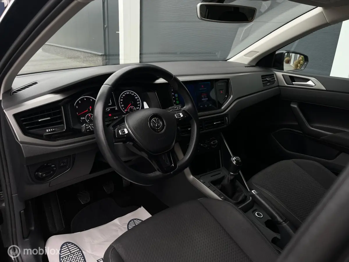 1.0 Carplay Stoelverwarming ZUINIG PDC