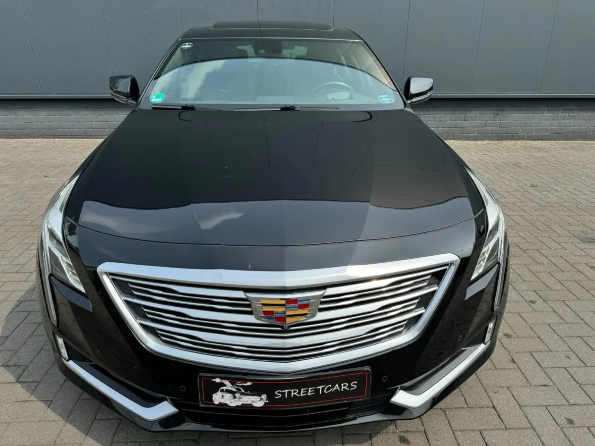 3.0 V6 AWD Platinum