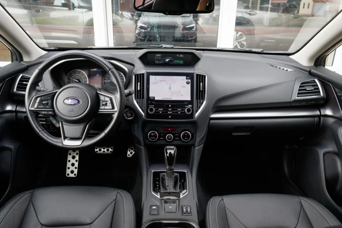 1.6i CVT Premium | Eyesight | Adaptive cruise control |