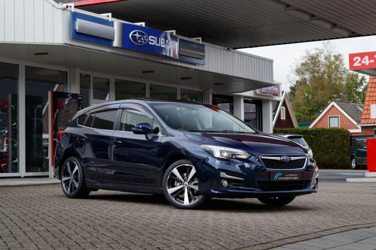 1.6i CVT Premium | Eyesight | Adaptive cruise control |