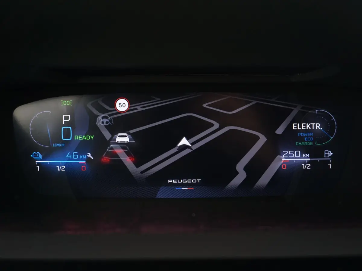 1.6 Plug-in Hybrid 225 GT