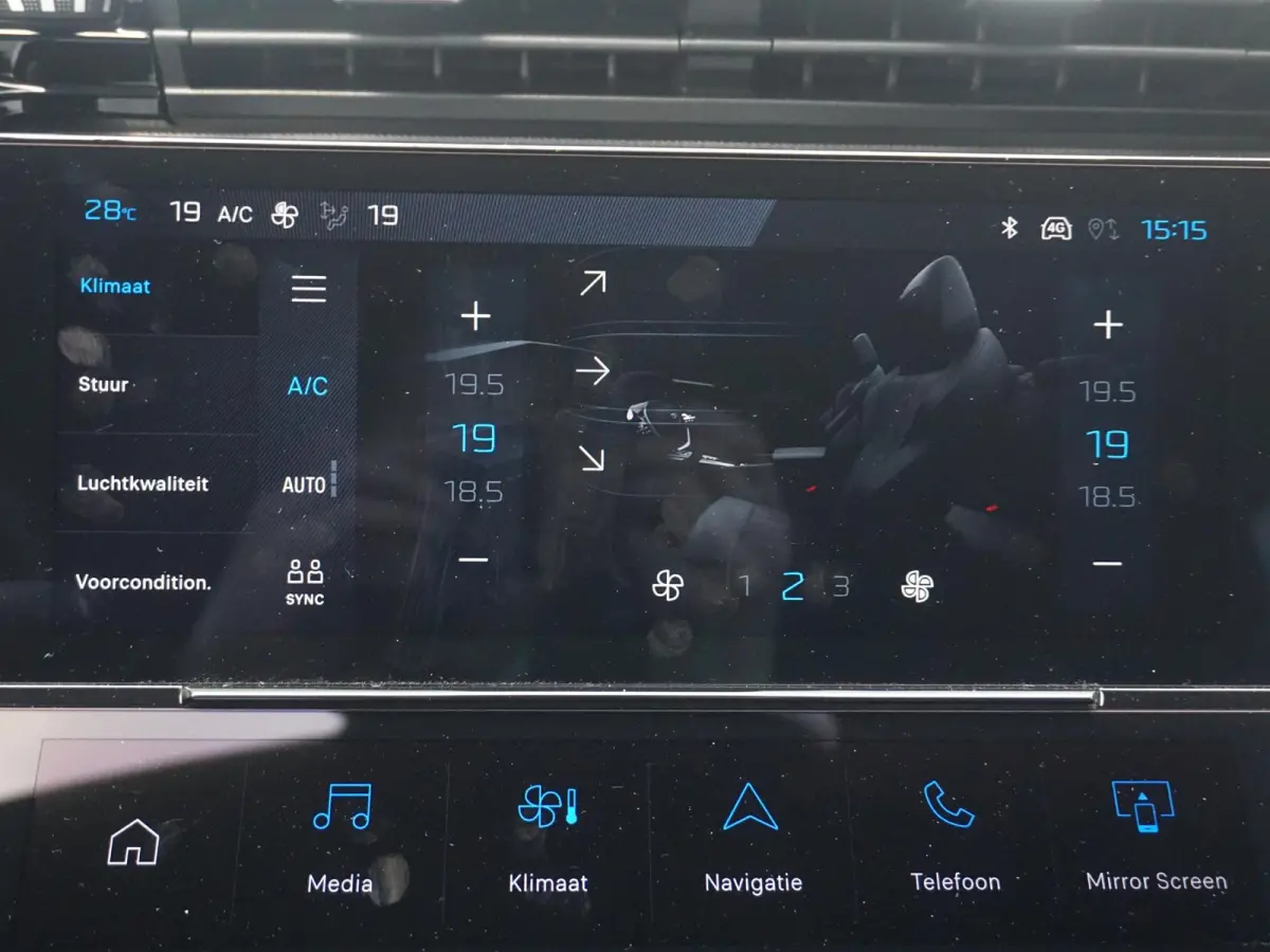 1.6 Plug-in Hybrid 225 GT