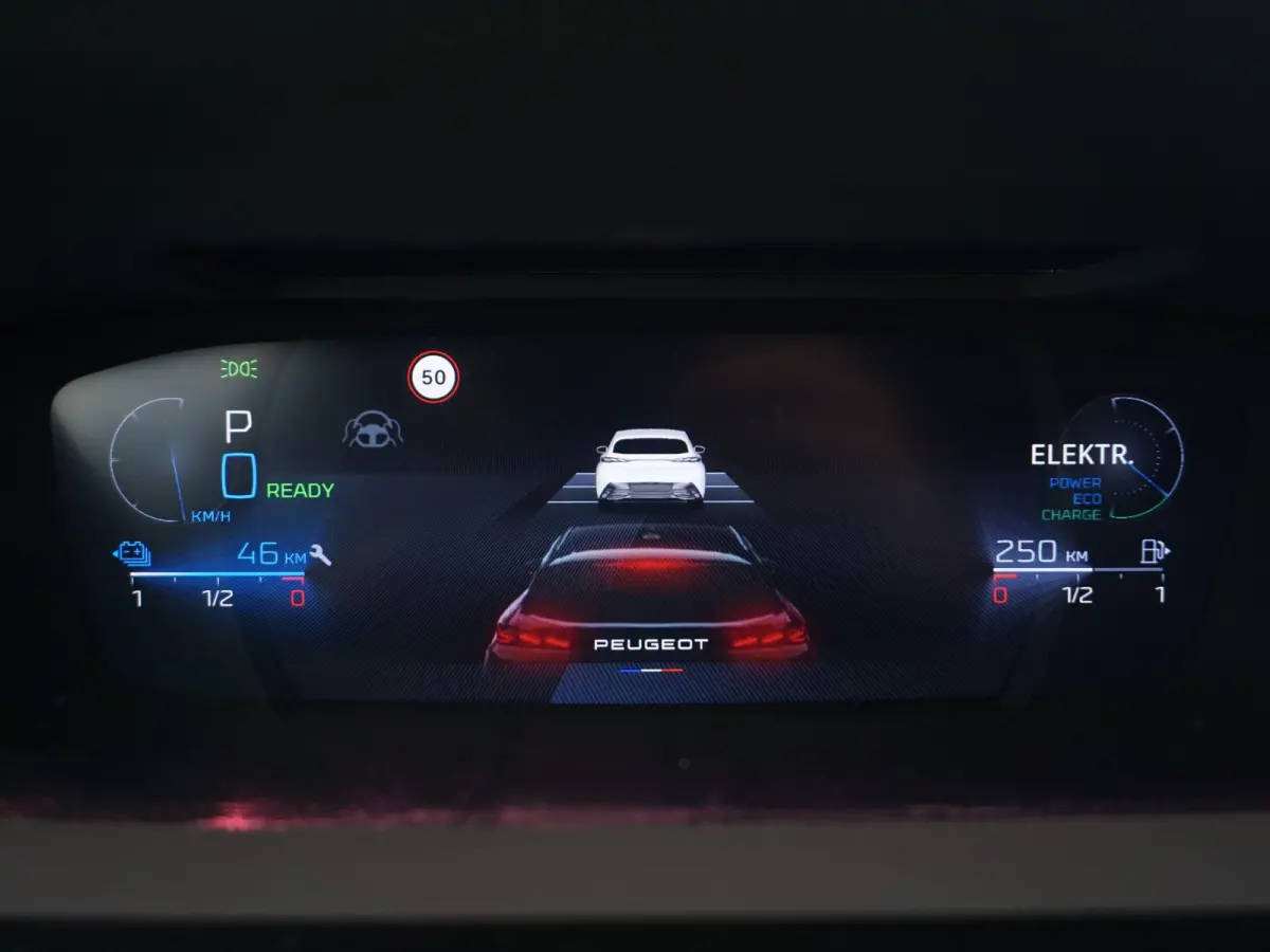 1.6 Plug-in Hybrid 225 GT