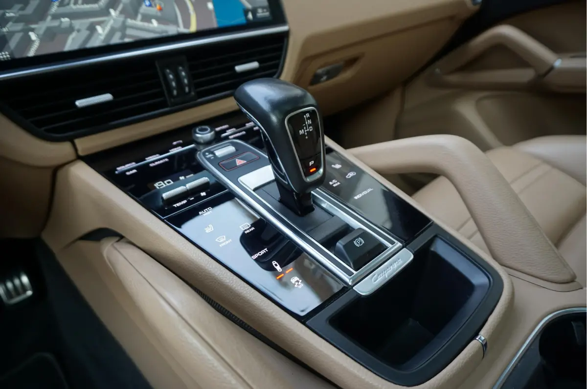 2.9 S AWD Aut8 441pk | Panoramadak | Luchtvering PASM | GTS sportzetels voor en achter | Uitgebreid memory pakket | Volledig onderhouden | Porsche RS Design velgen 21inch 2 sets banden |