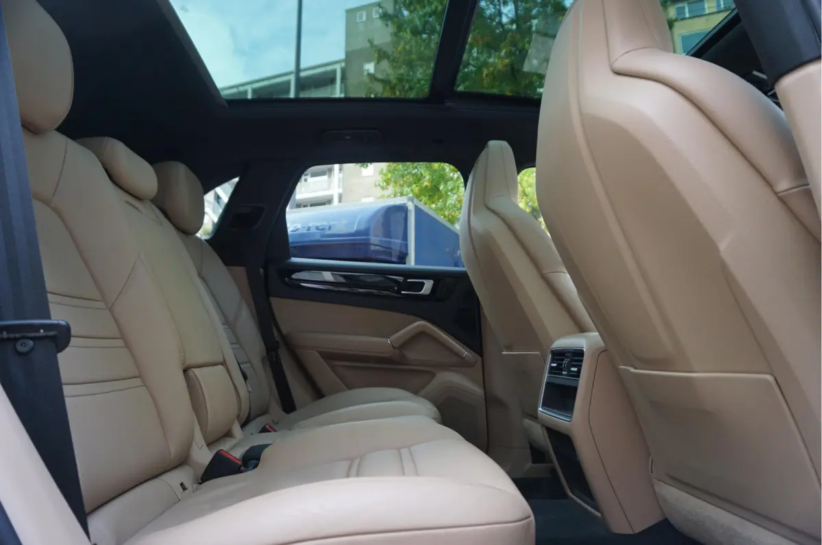2.9 S AWD Aut8 441pk | Panoramadak | Luchtvering PASM | GTS sportzetels voor en achter | Uitgebreid memory pakket | Volledig onderhouden | Porsche RS Design velgen 21inch 2 sets banden |