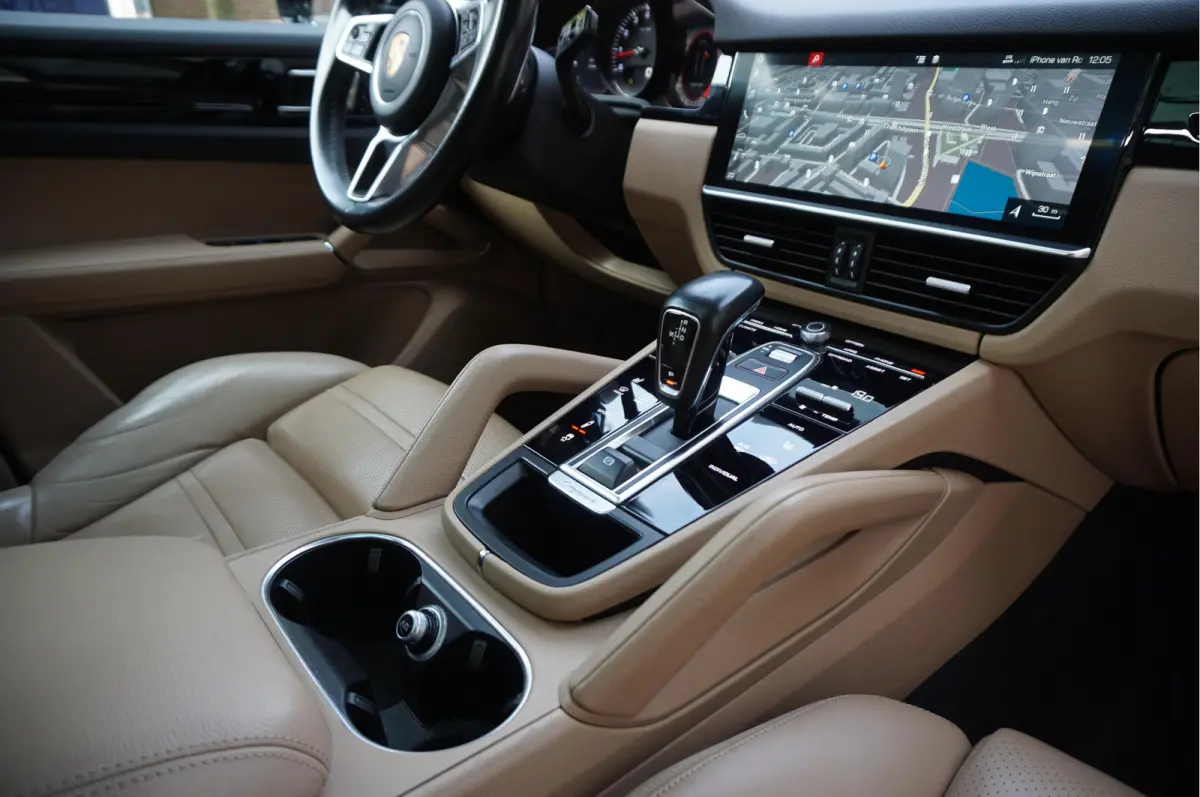 2.9 S AWD Aut8 441pk | Panoramadak | Luchtvering PASM | GTS sportzetels voor en achter | Uitgebreid memory pakket | Volledig onderhouden | Porsche RS Design velgen 21inch 2 sets banden |
