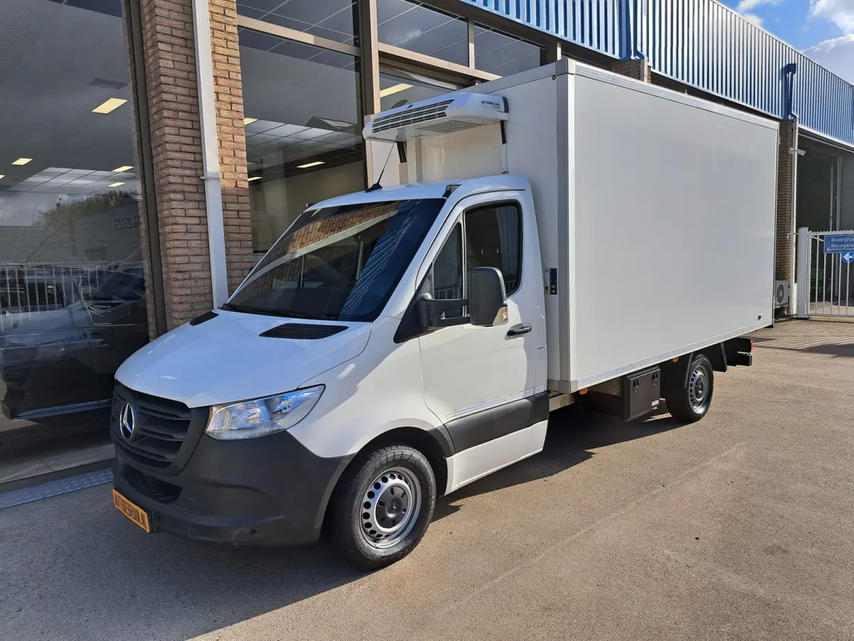 314 CDI AUTM. EURO 6 KOELWAGEN / VRIESWAGEN THERMO KING Airco Achteruitrijcamera Verwarmdevoorstoel