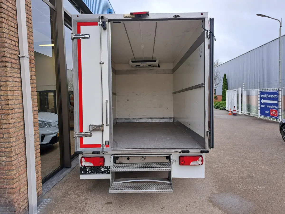 314 CDI AUTM. EURO 6 KOELWAGEN / VRIESWAGEN THERMO KING Airco Achteruitrijcamera Verwarmdevoorstoel