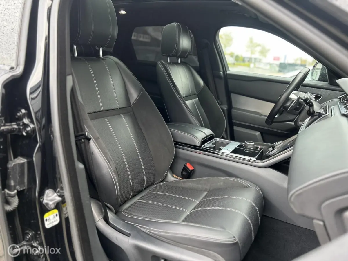 3.0 V6 AWD R-Dynamic HSE | PANO