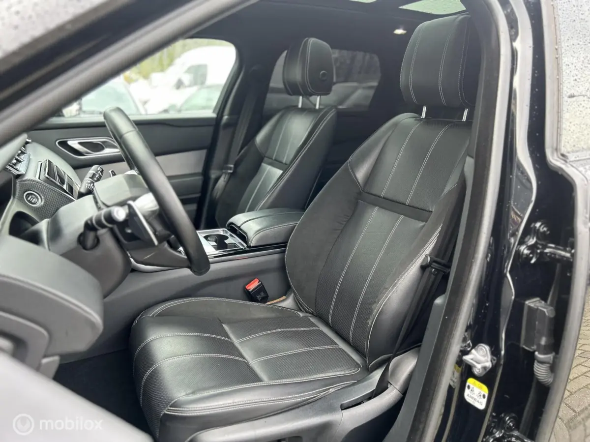 3.0 V6 AWD R-Dynamic HSE | PANO