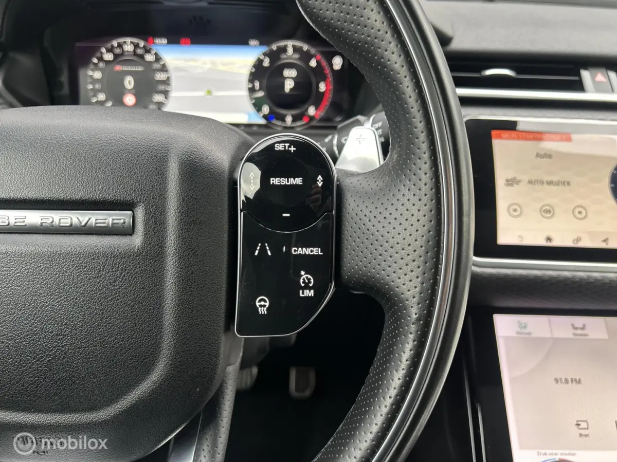 3.0 V6 AWD R-Dynamic HSE | PANO
