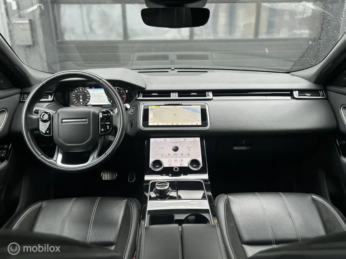 3.0 V6 AWD R-Dynamic HSE | PANO