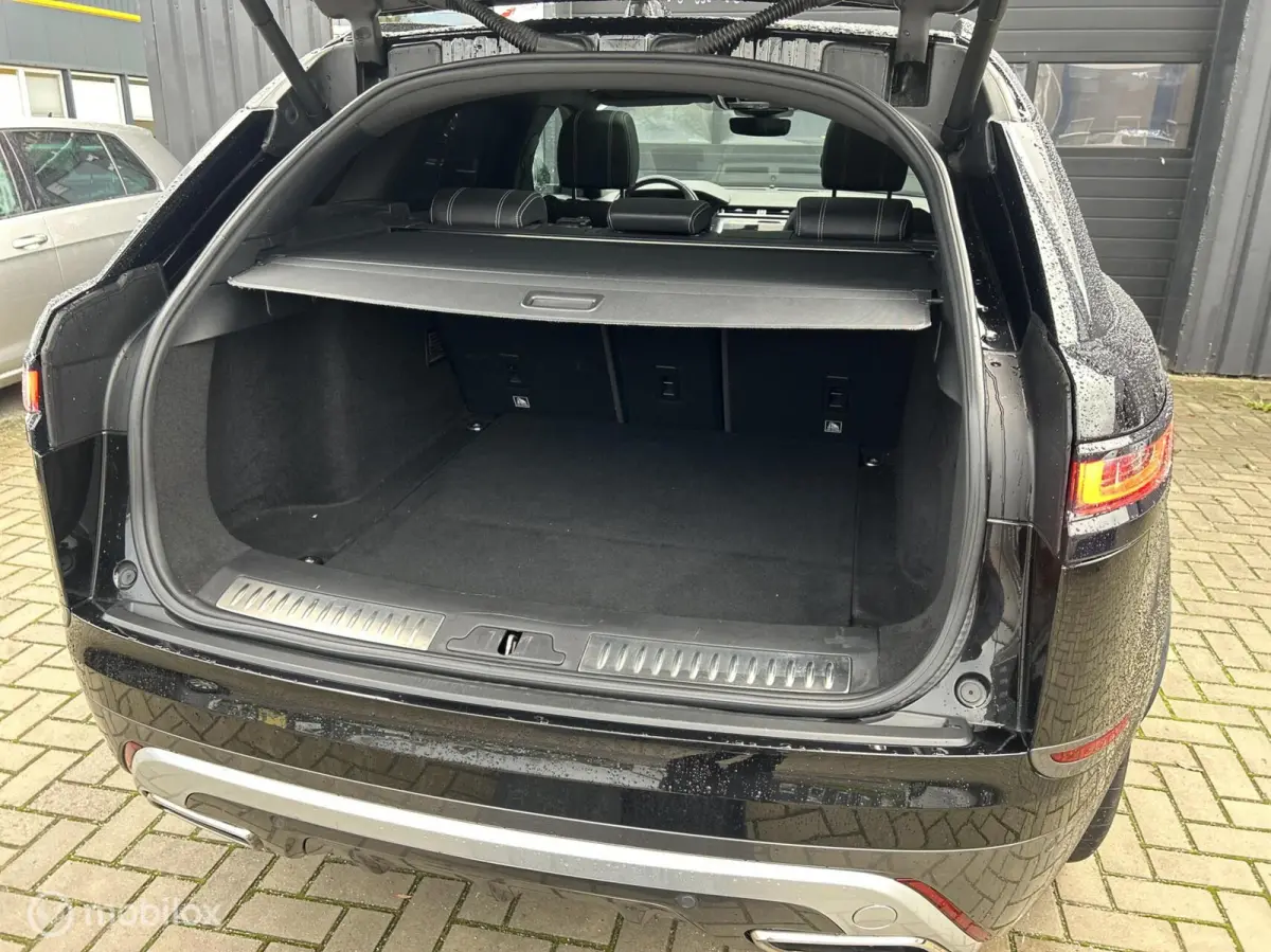 3.0 V6 AWD R-Dynamic HSE | PANO
