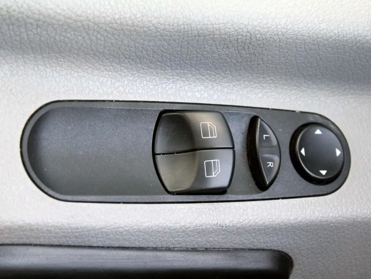 319 3.0 CDI v6 Multitemp Koelwagen Vrieswagen Dag- Nachtkoeling