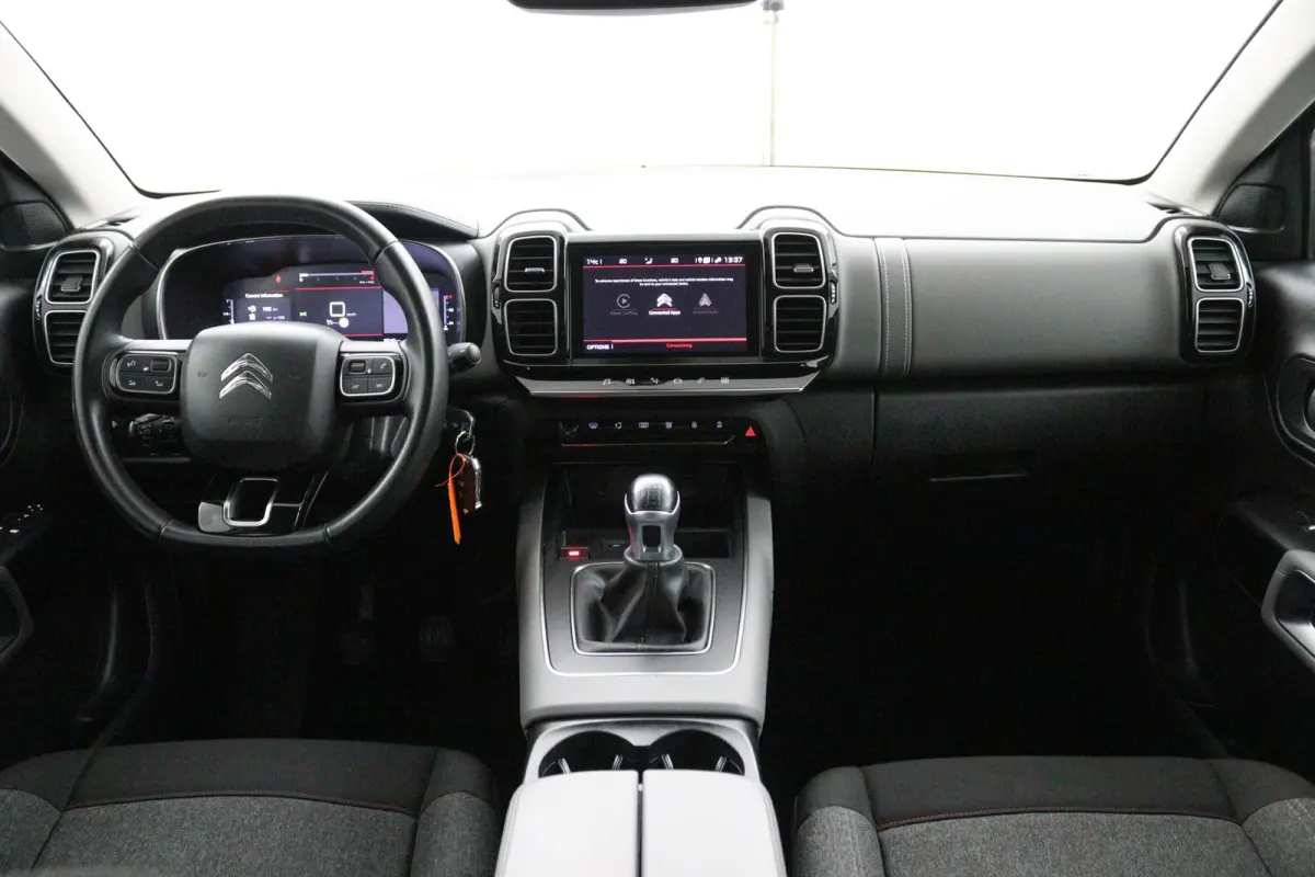 1.2 Business*130PK*ECC*CAM*NAVI*ACC*CARPLAY*
