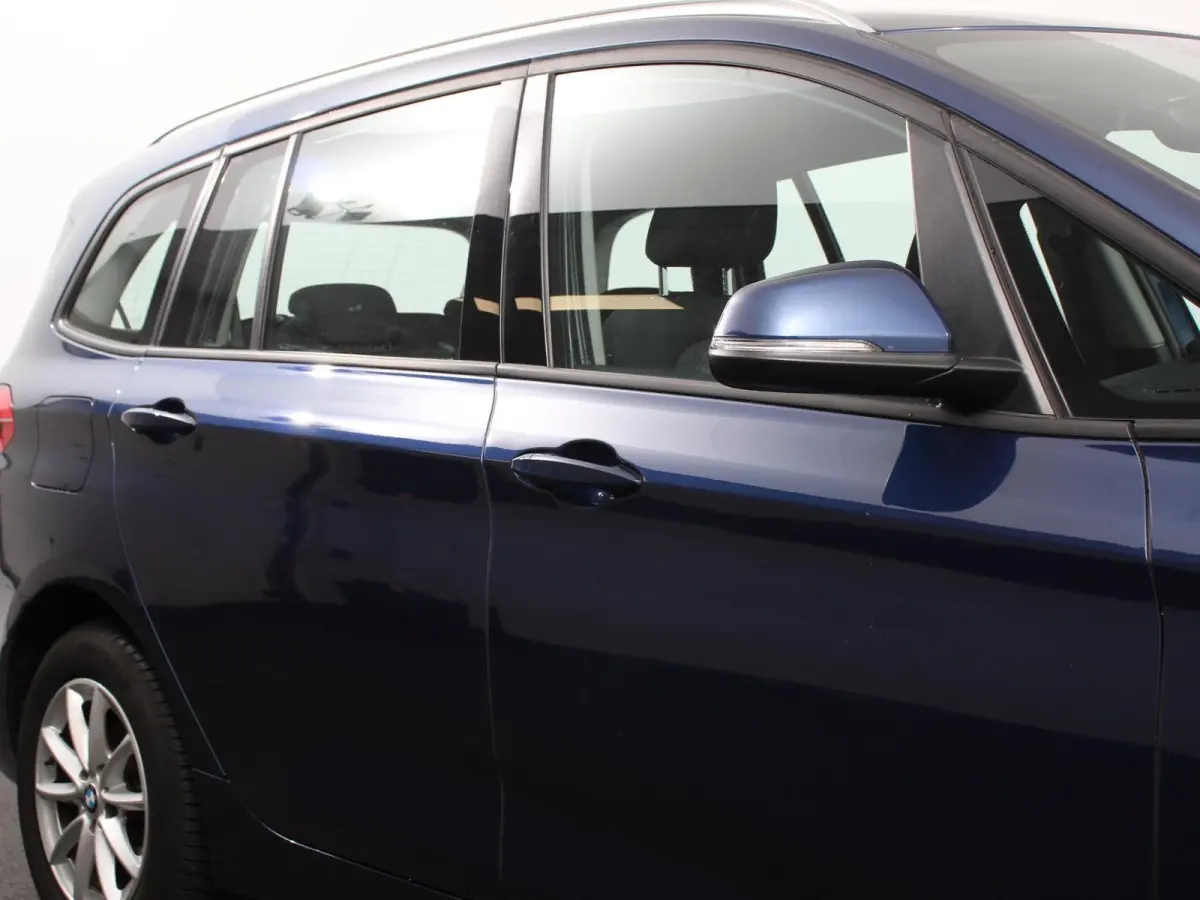 218i Automaat Corporate Lease Executive 7p Cruise control Lichtmetalen velgen Navigatie Parkeersensoren achter Radio LED
