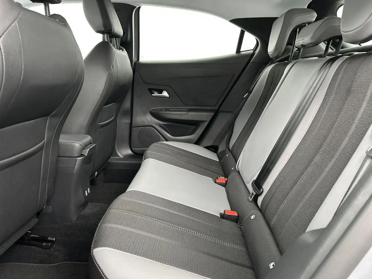 1.2 Turbo Edition | DEMONSTRATIEMODEL | Navigatie | Camera | Stoelverwarming | Apple Carplay&Android Auto