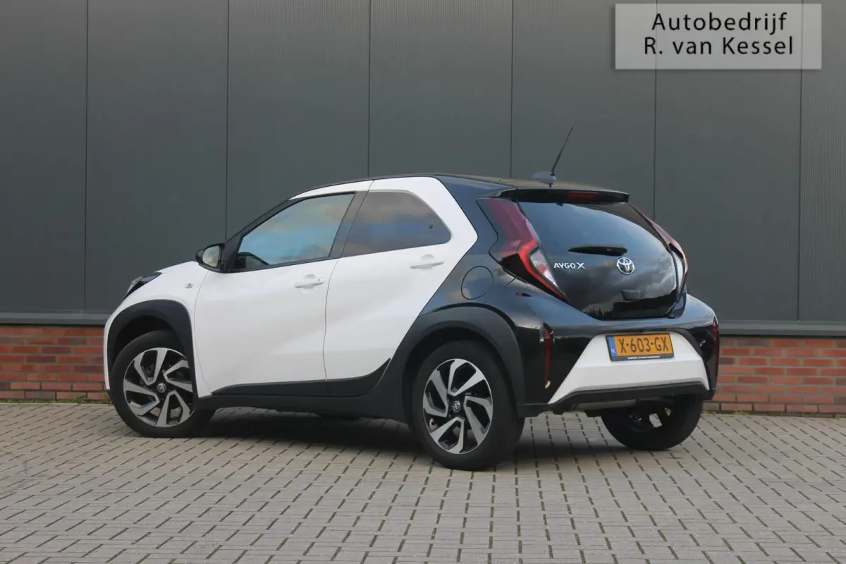 1.0 VVT-i MT Pulse I Rijk uitgerust I 1 Eigenaar I NL-auto