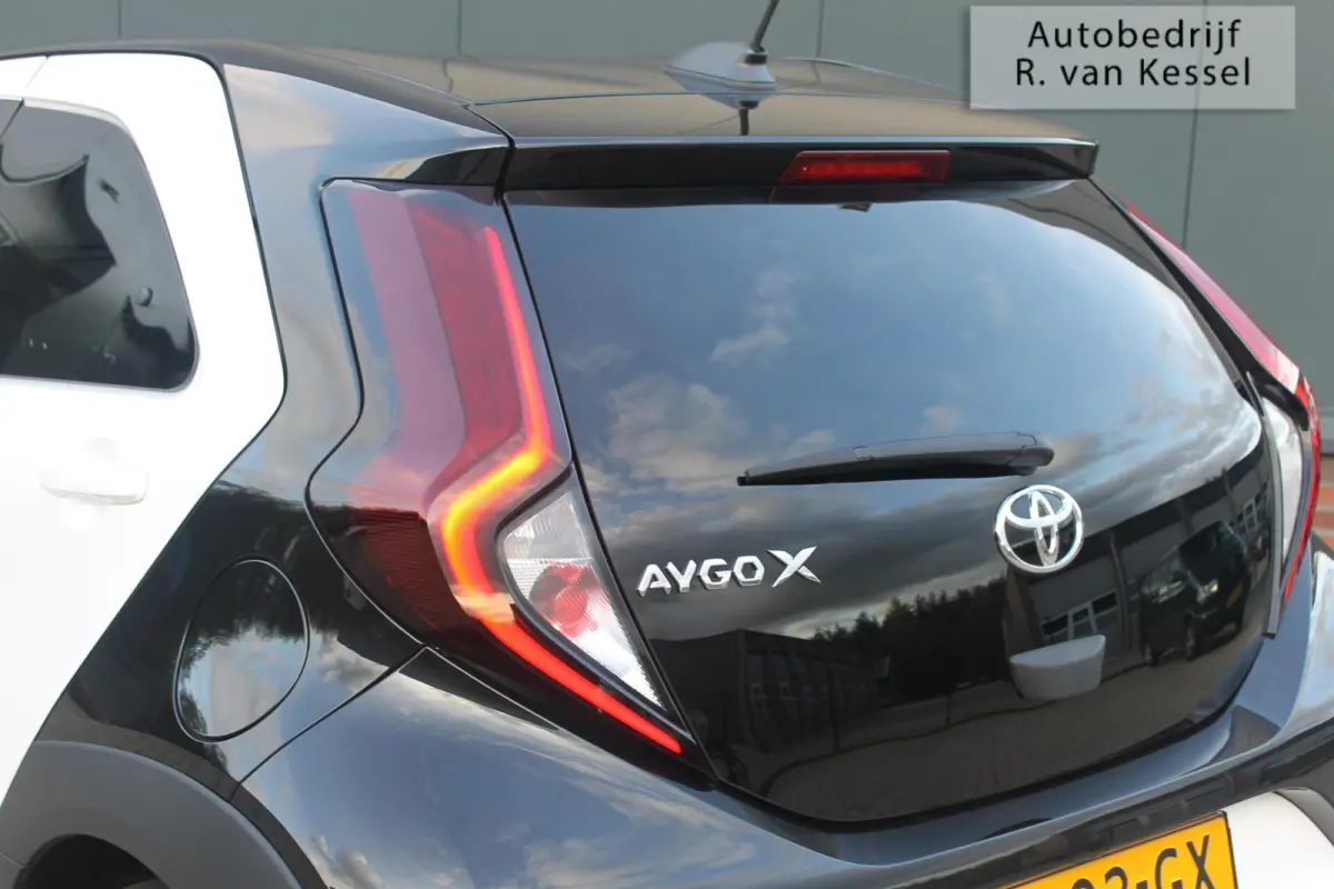 1.0 VVT-i MT Pulse I Rijk uitgerust I 1 Eigenaar I NL-auto