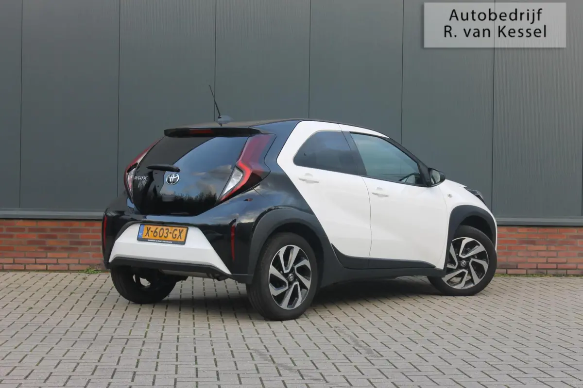 1.0 VVT-i MT Pulse I Rijk uitgerust I 1 Eigenaar I NL-auto