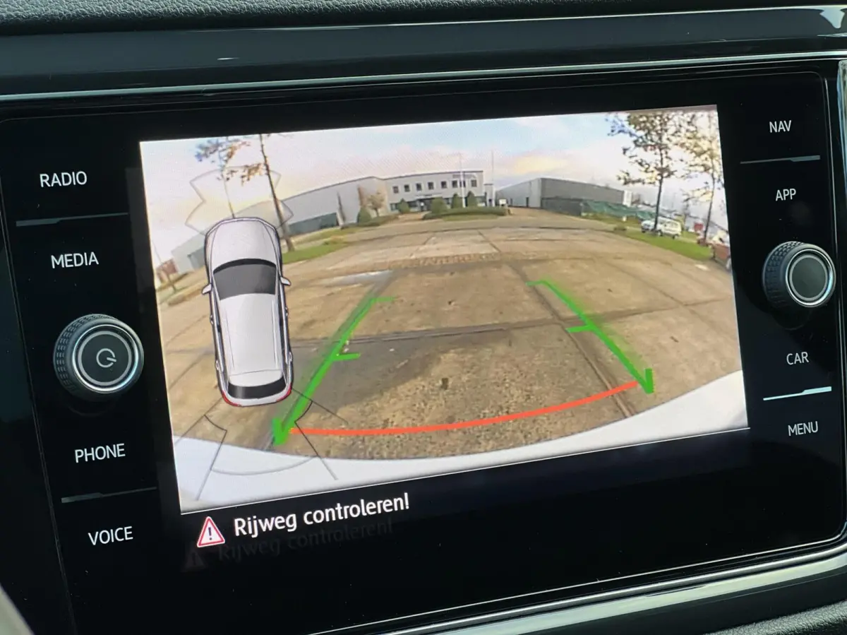 1.5 TSI 3 X R-LINE |BEATS|Dodehoek|Pano|Camera|Virtual|Carplay|