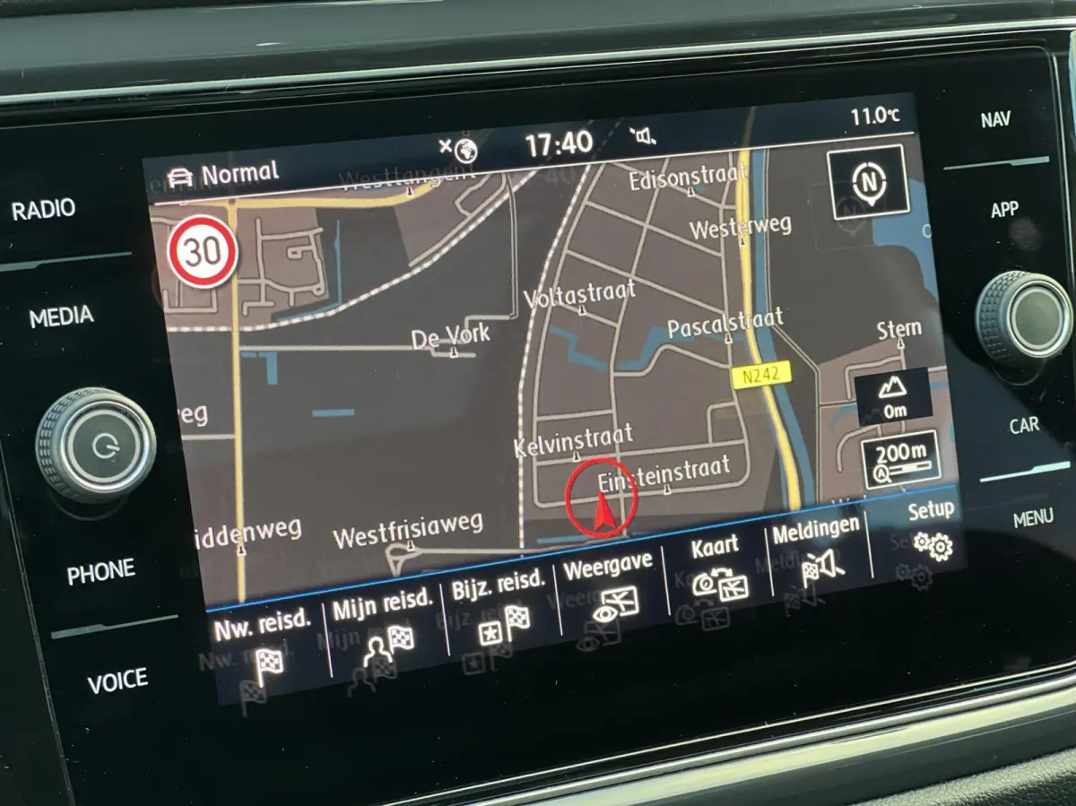 1.5 TSI 3 X R-LINE |BEATS|Dodehoek|Pano|Camera|Virtual|Carplay|