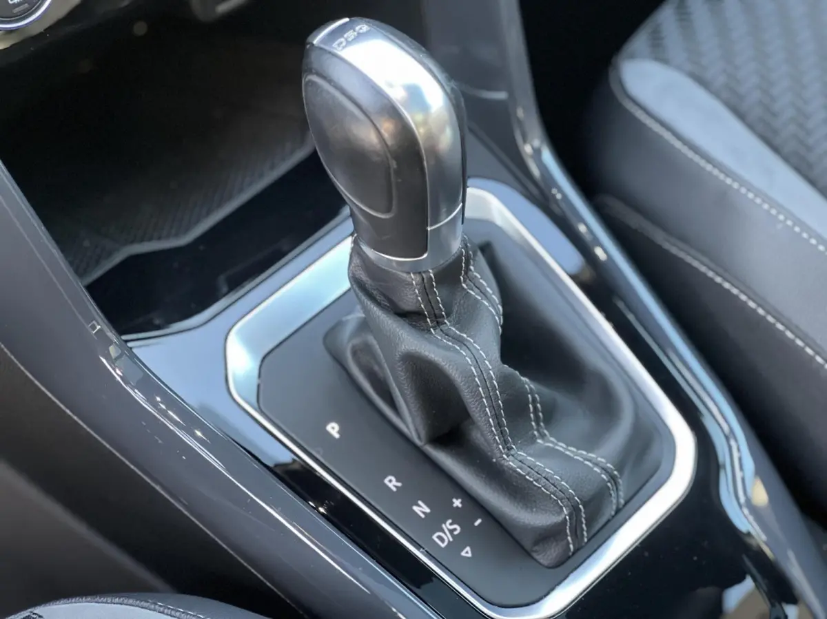 1.5 TSI 3 X R-LINE |BEATS|Dodehoek|Pano|Camera|Virtual|Carplay|