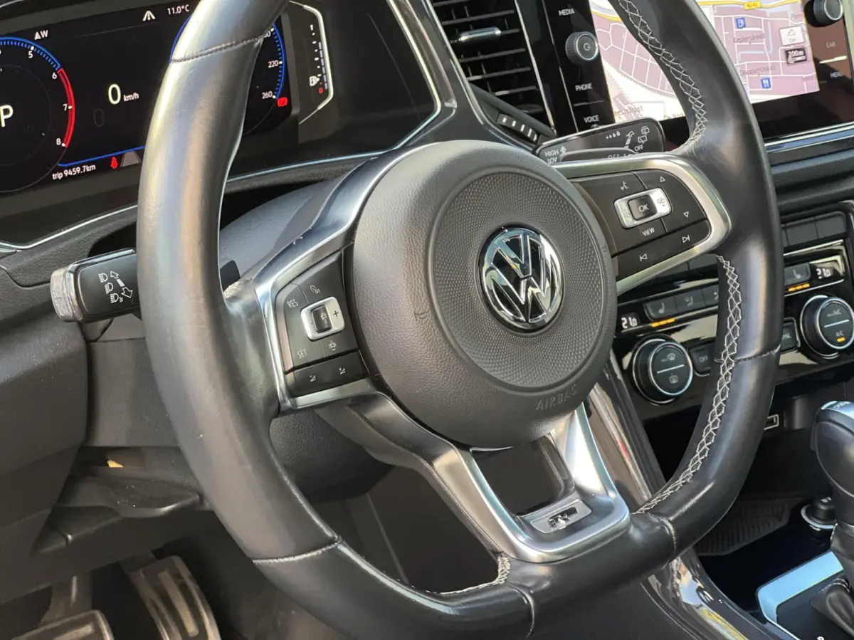 1.5 TSI 3 X R-LINE |BEATS|Dodehoek|Pano|Camera|Virtual|Carplay|