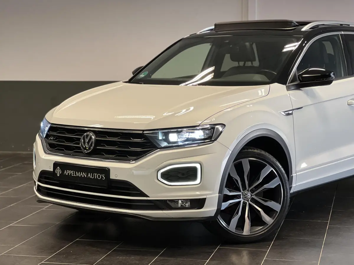 1.5 TSI 3 X R-LINE |BEATS|Dodehoek|Pano|Camera|Virtual|Carplay|