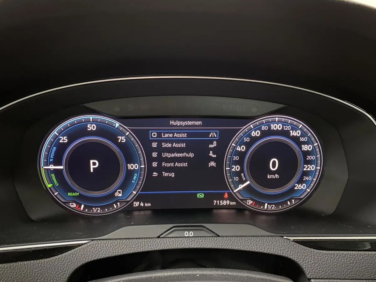1.4 TSI GTE Highline Panoramadak / Active Info / Discovery Pro