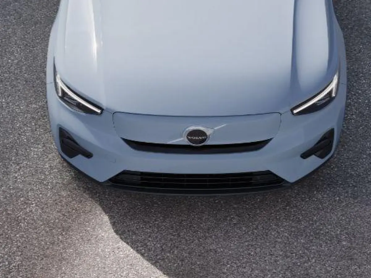 Single Motor | LED Verlichting | Carplay | Adaptive Cruise Control | Vanafprijs EX40 Essential 42.995 |