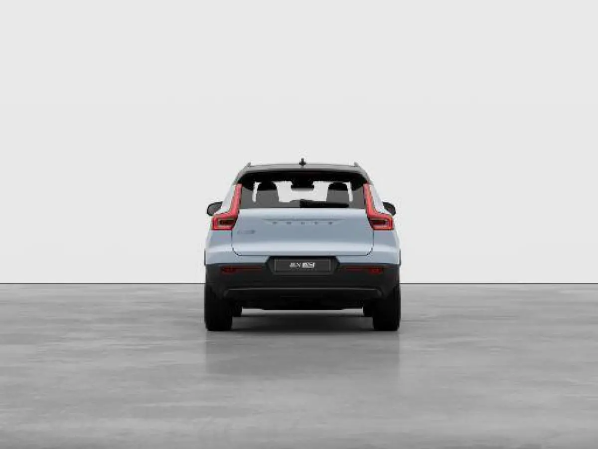 Single Motor | LED Verlichting | Carplay | Adaptive Cruise Control | Vanafprijs EX40 Essential 42.995 |